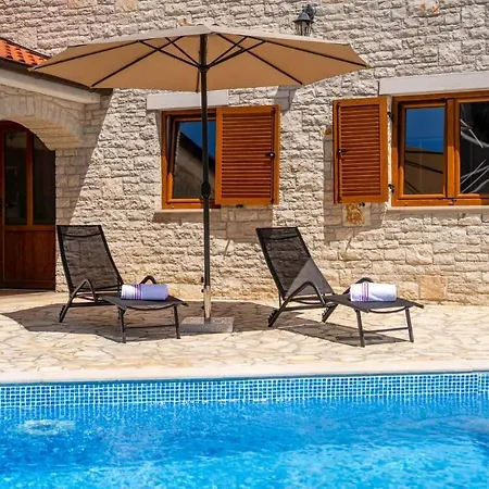 Holiday home Nidum Porec