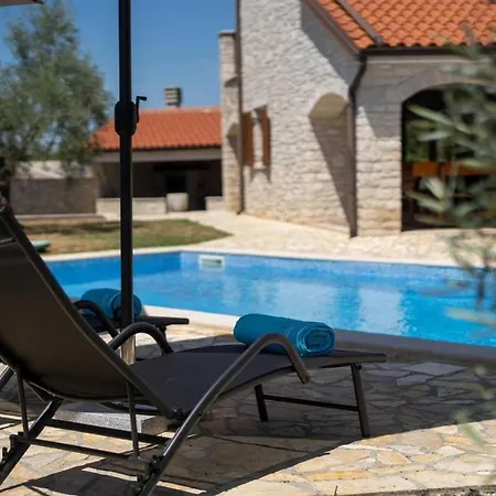 Nidum Holiday home Porec