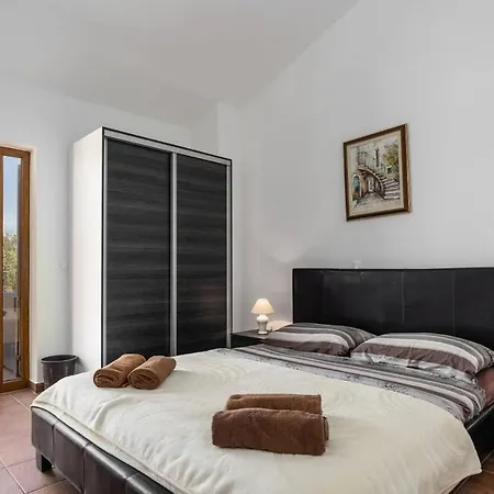 Holiday home Nidum *