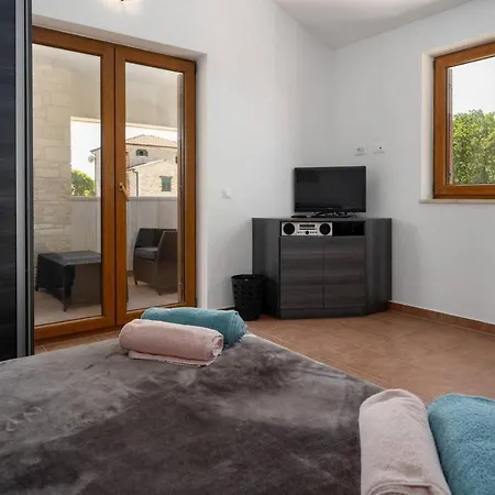 Nidum Holiday home *